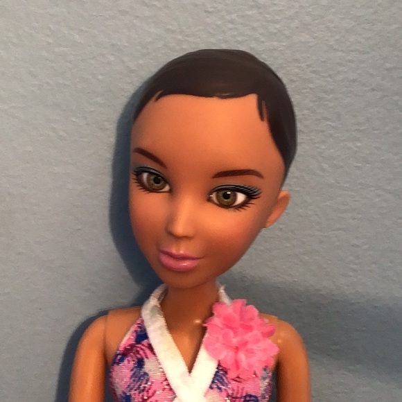 Liv doll 2009 - Picture 4 of 5